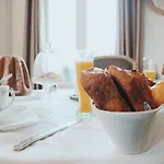 Bed and breakfast La Maison De Marc Poitiers