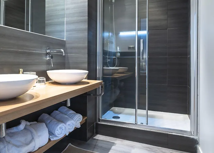 La Maison De Marc 3* פואטייה